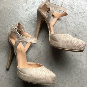 Marco Santi Cream Heels -Sz 6.5